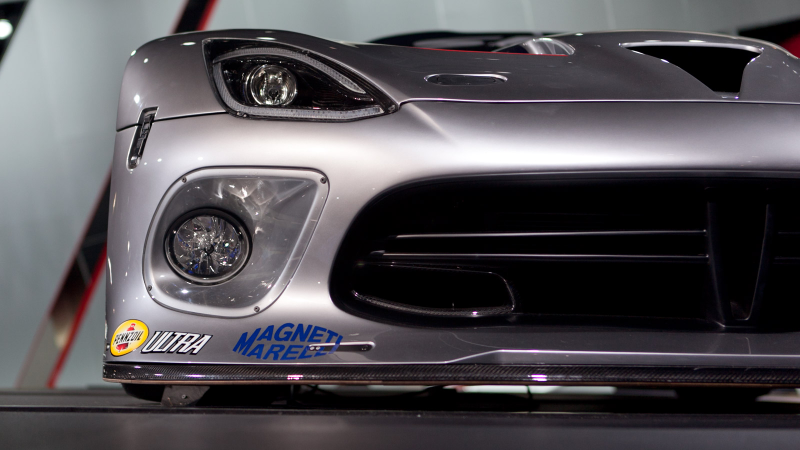 Illustration for article titled 2013 SRT Viper GTS-R: Car Porn Photos